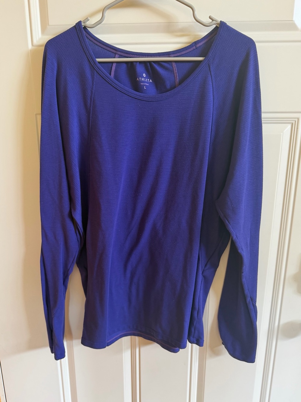 Athleta Long-Sleeve Scoop Neck Performance Top in Deep Purple, Size L